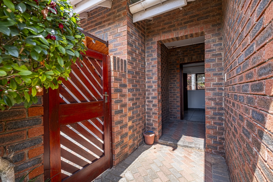 3 Bedroom Property for Sale in Summerstrand Eastern Cape